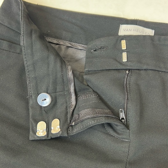 Van Heusen Pants - Picture 7 of 7